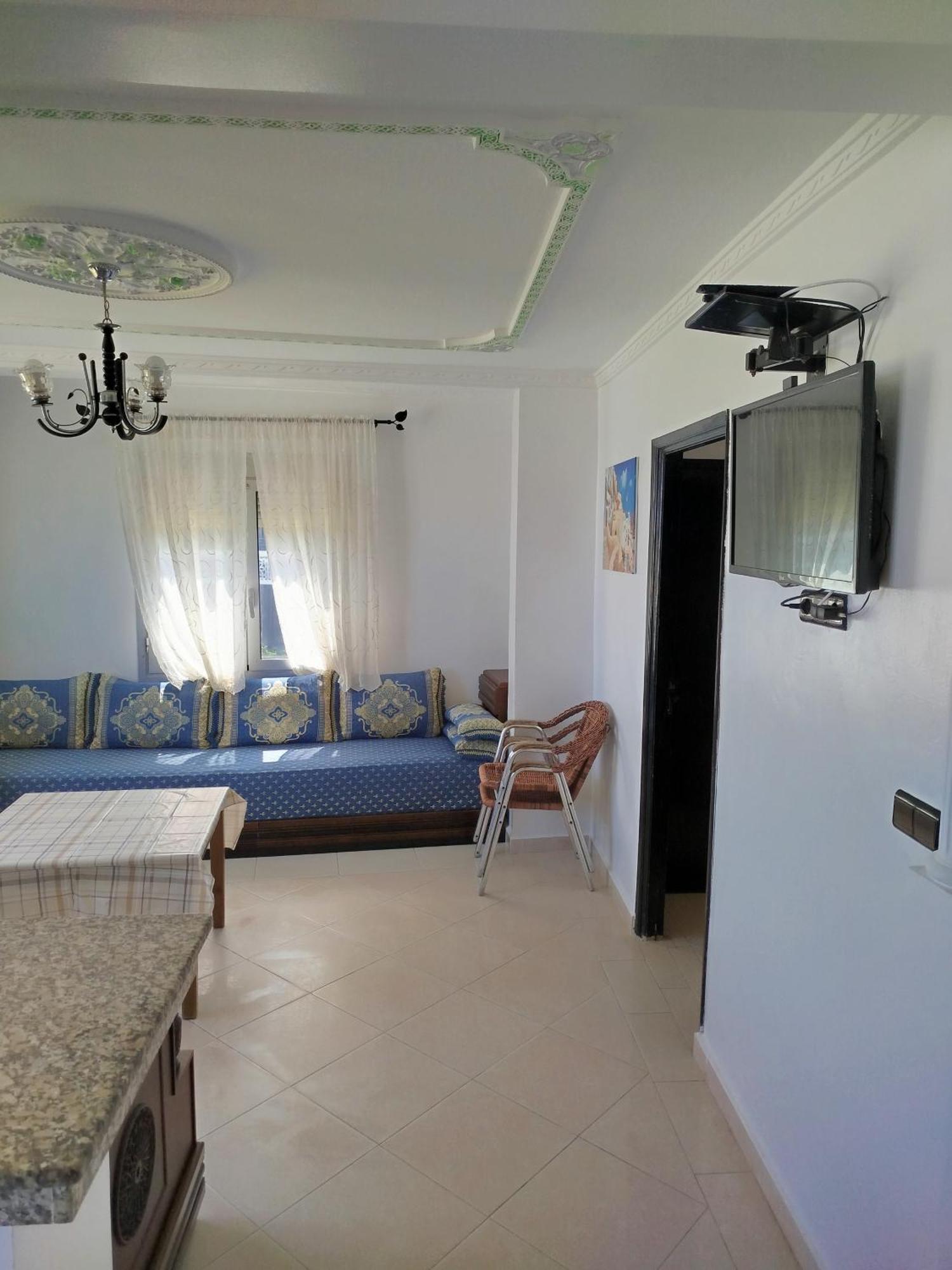 Apartment Corniche Ksar Sgher クサール・エス・セギール エクステリア 写真