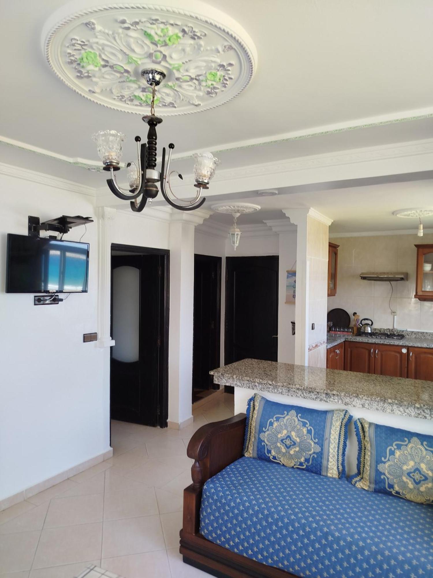 Apartment Corniche Ksar Sgher クサール・エス・セギール エクステリア 写真