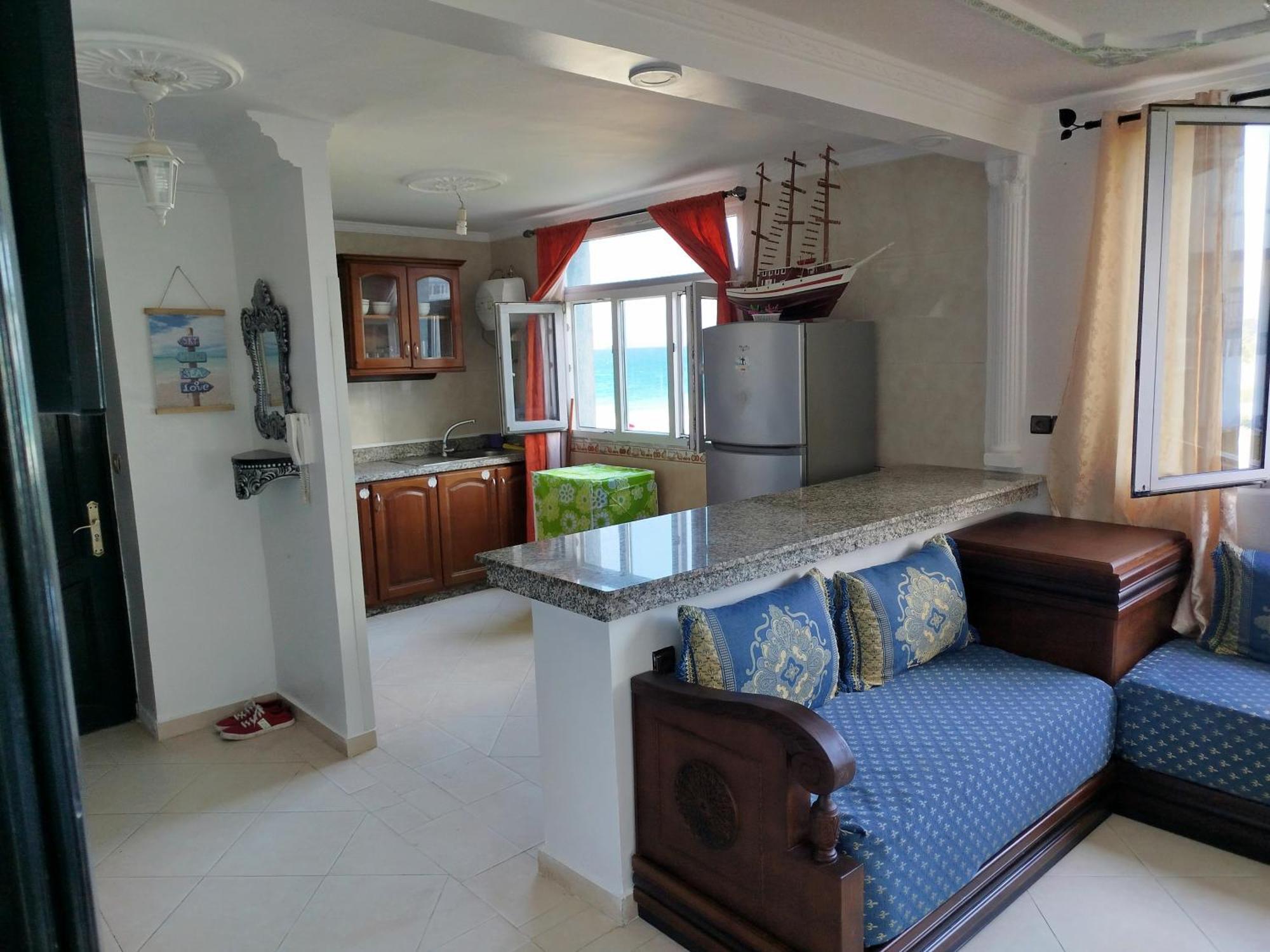 Apartment Corniche Ksar Sgher クサール・エス・セギール エクステリア 写真