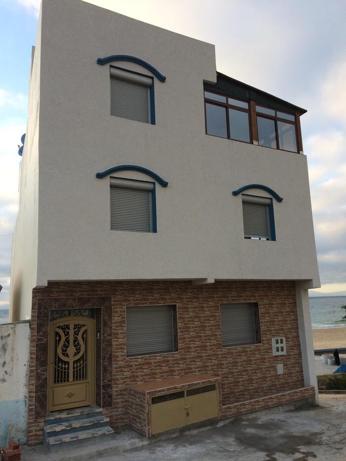 Apartment Corniche Ksar Sgher クサール・エス・セギール エクステリア 写真